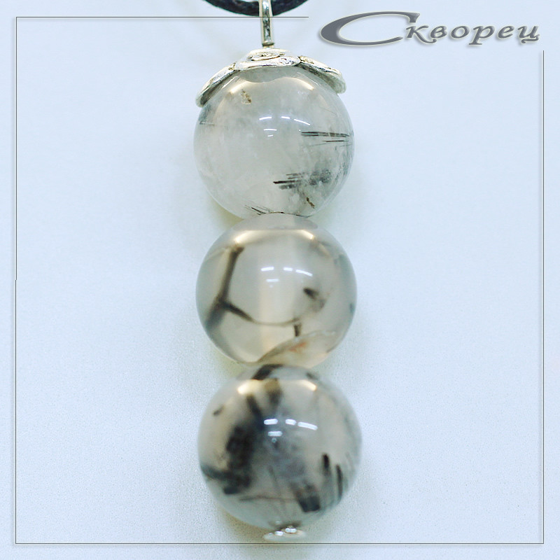 421103 - Подвеска три шарика 10 мм из агата волосатика